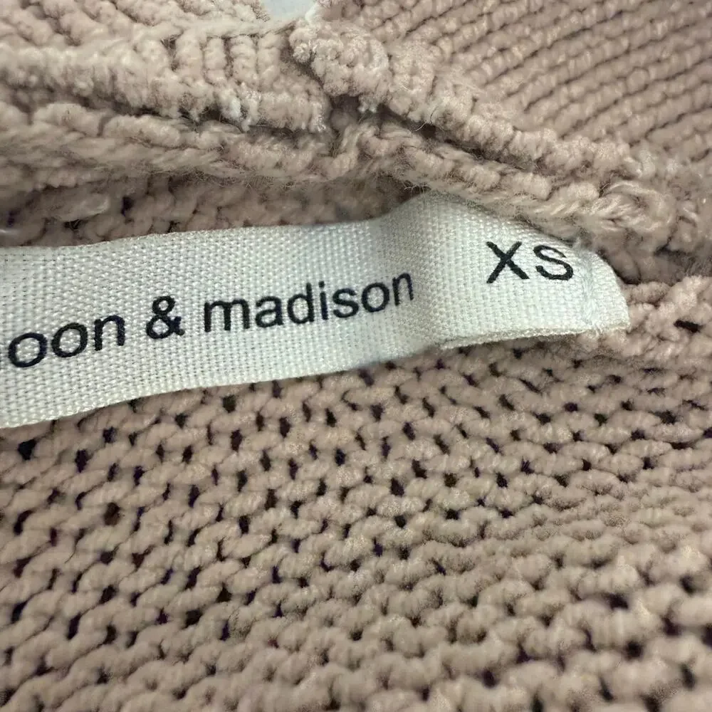 Moon & Madison Womens Long Sleeve Ball Cropped Knit Beige Button-Up Sweater XS